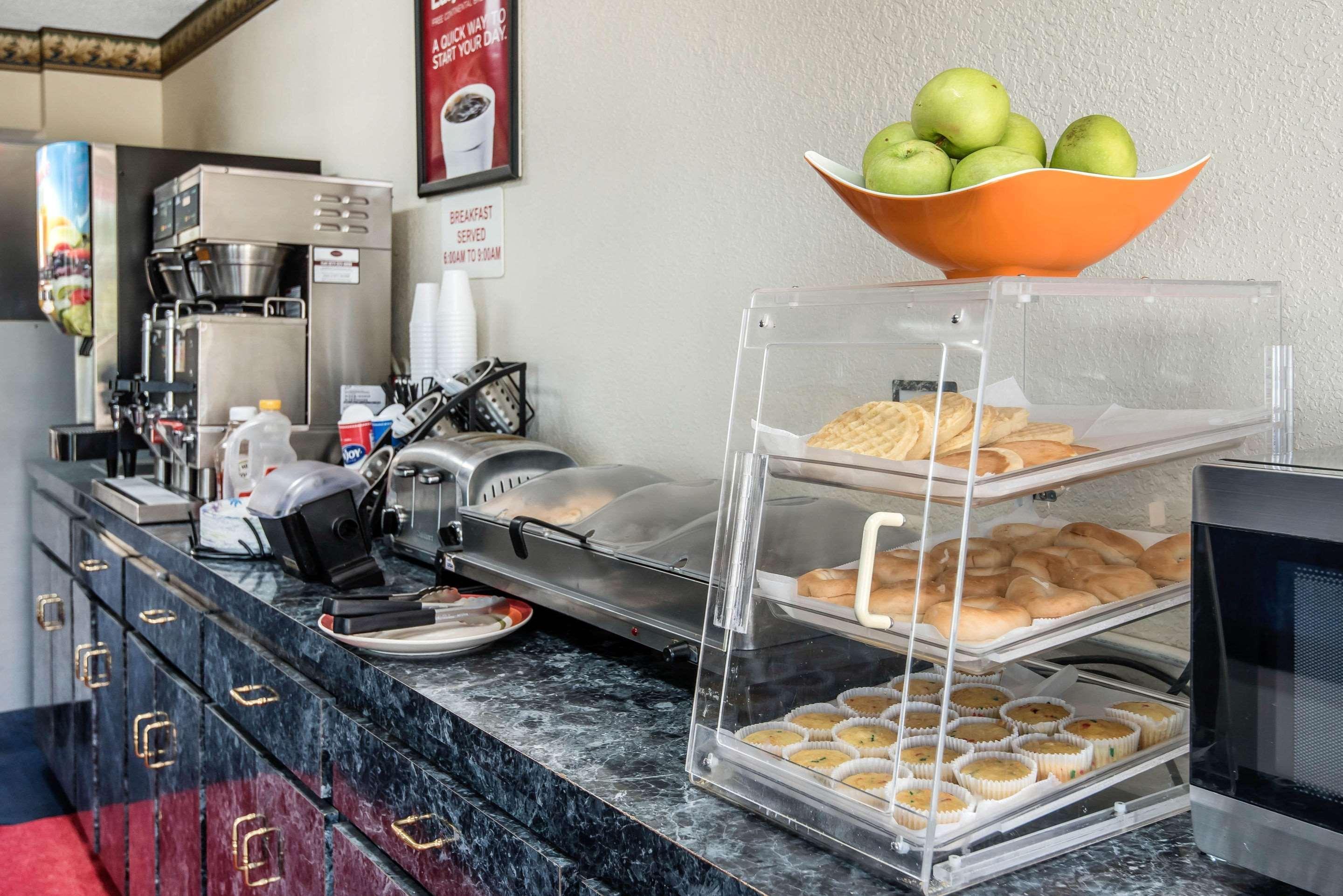 Econo Lodge Oak Grove-Blue Springs מראה חיצוני תמונה