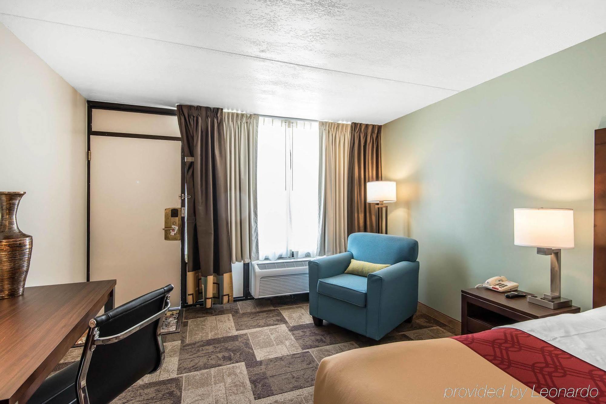 Econo Lodge Oak Grove-Blue Springs מראה חיצוני תמונה